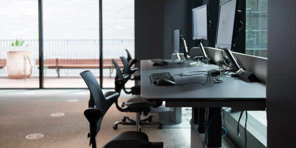 Proyectos de ICT Oficinas / Locales Comerciales els Garidells · Ciberseguridad